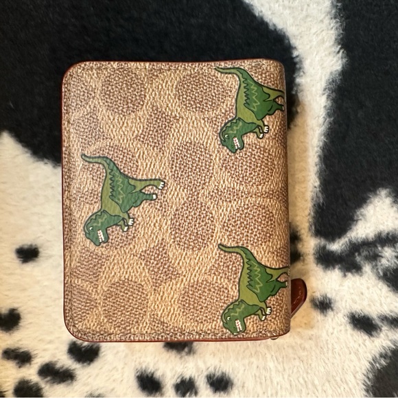 Coach Billfold Wallet in Signature Canvas with Rexy Print - Picture 2 of 4
